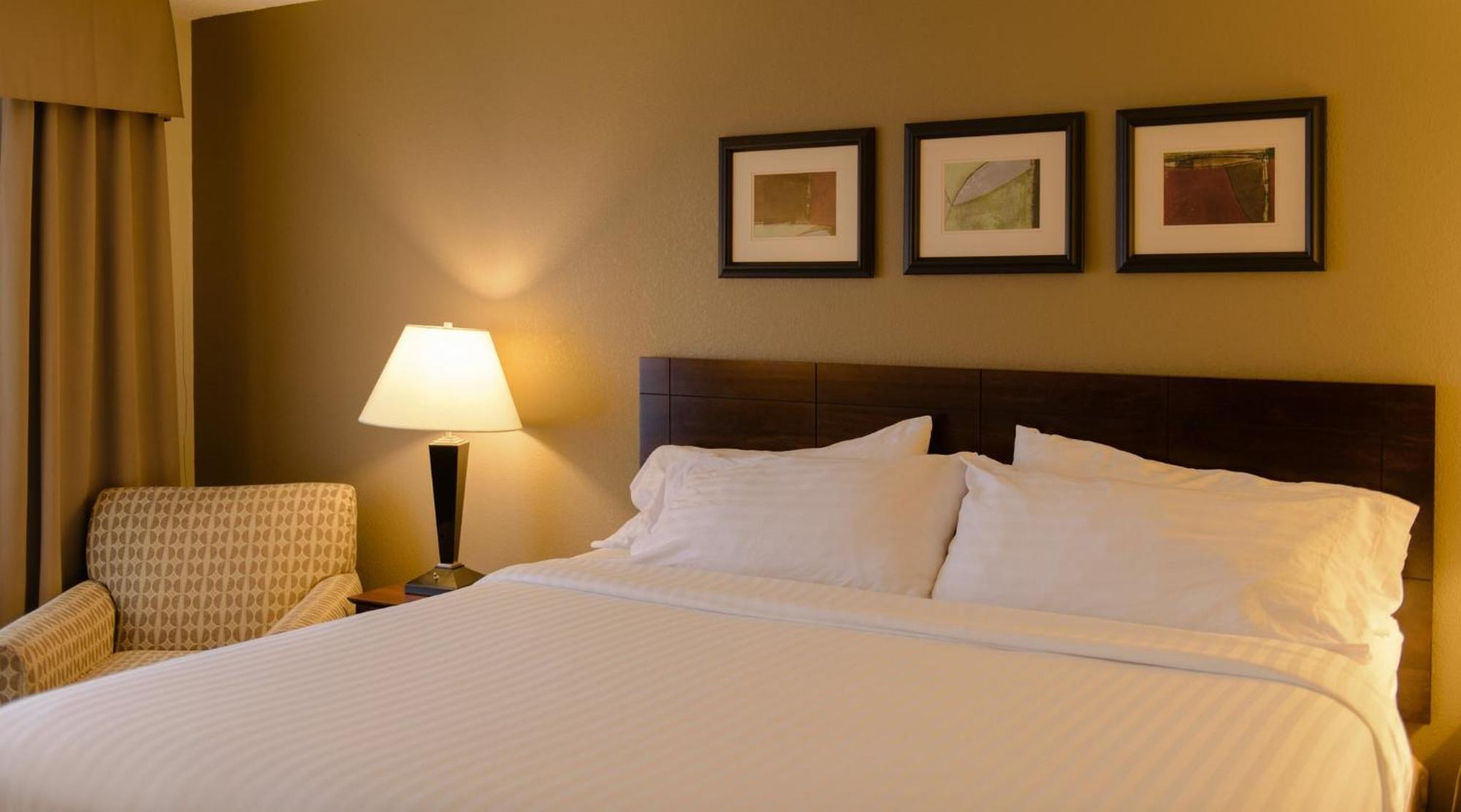 Holiday Inn Express & Suites Superior By Ihg Ngoại thất bức ảnh