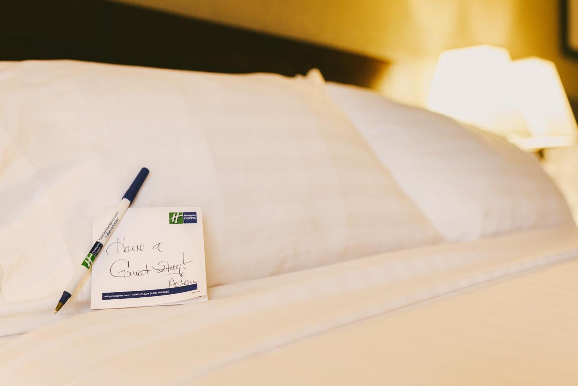 Holiday Inn Express & Suites Superior By Ihg Ngoại thất bức ảnh